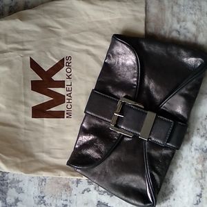 Michael Kors Buckle Snap Gunmetal Grey Silver Purse Clutch with Dust Bag